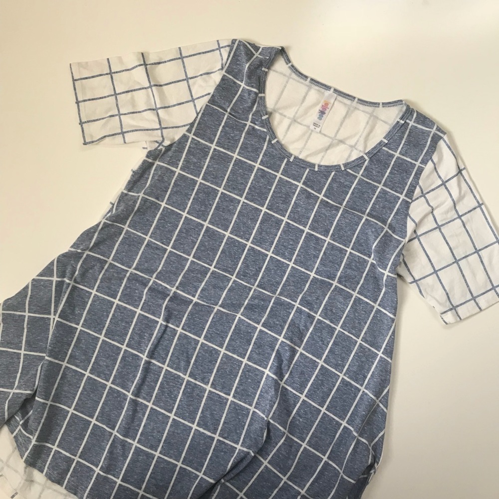 LuLaRoe Perfect Tee Medium